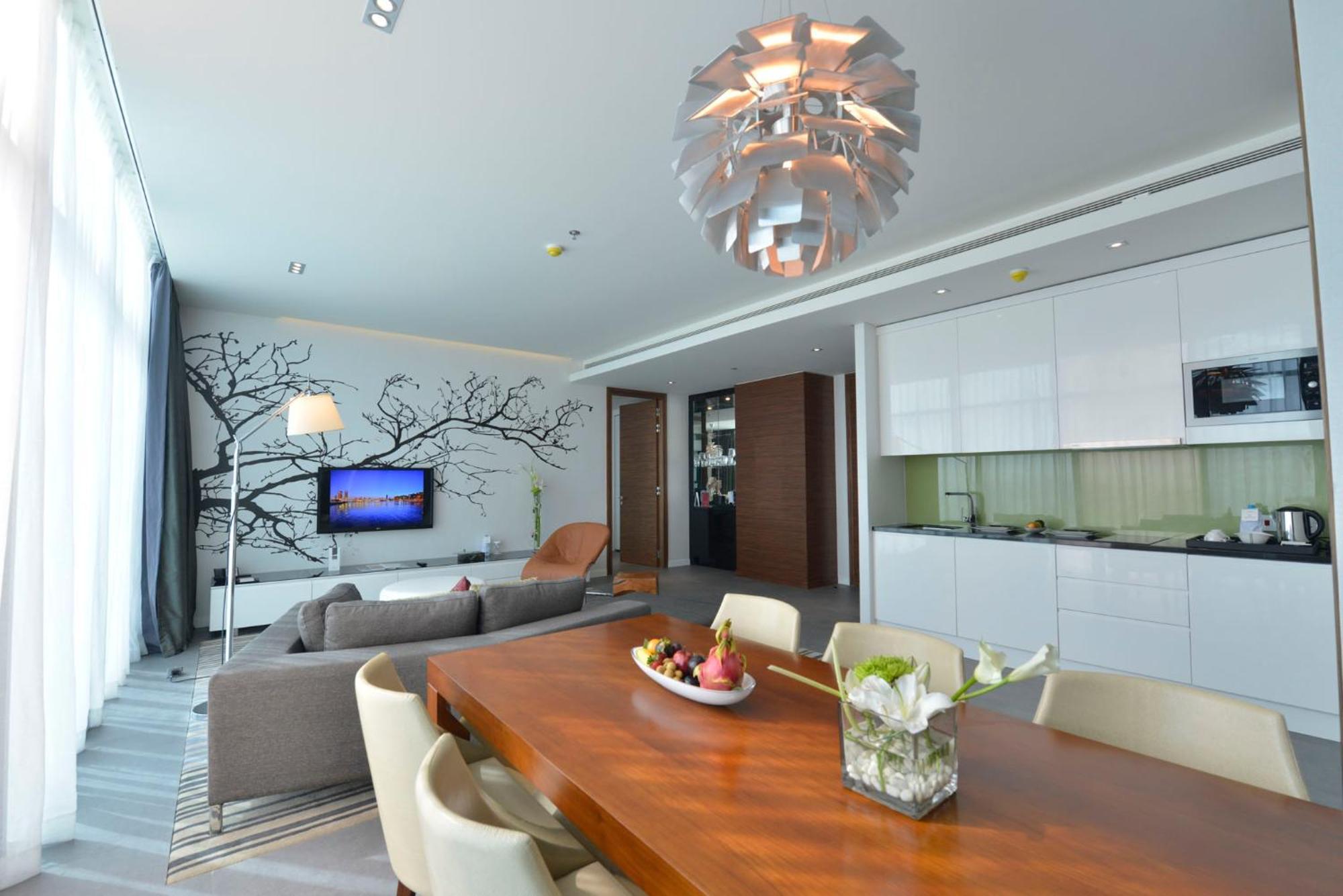 Ramee Grand Hotel And Spa Manama Exteriör bild A modern apartment in Warsaw, Poland