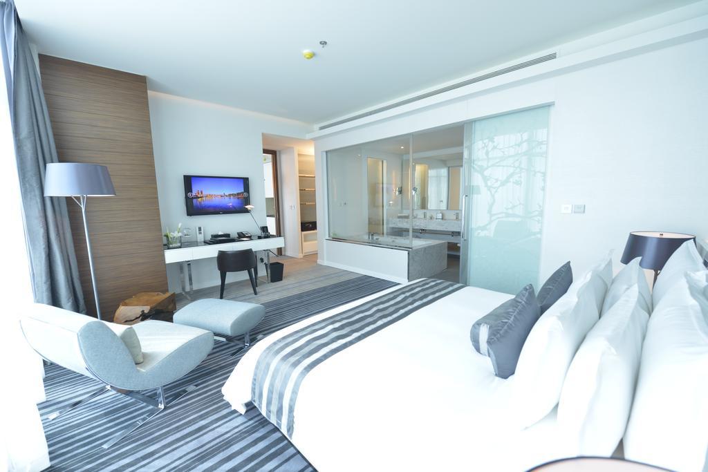 Ramee Grand Hotel And Spa Manama Exteriör bild Deluxe Room